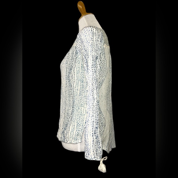 Lovestitch printed top L white blue rayon - Picture 4 of 9